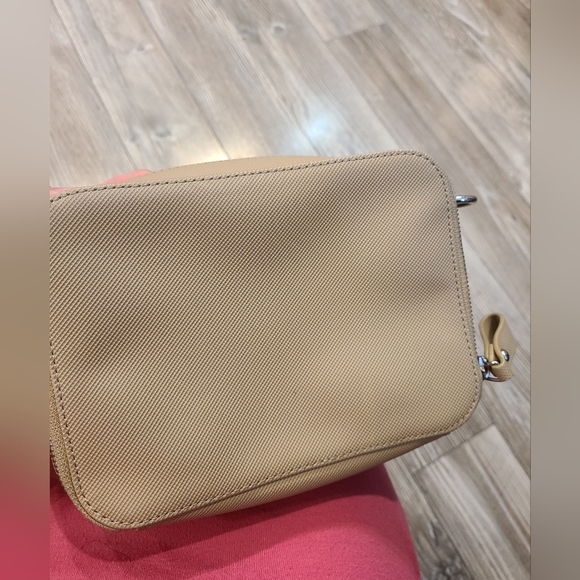 Lacoste Crossbody - Picture 7 of 13